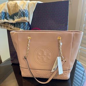 Tory Burch Fleming Tote Handbag NWT $558.00